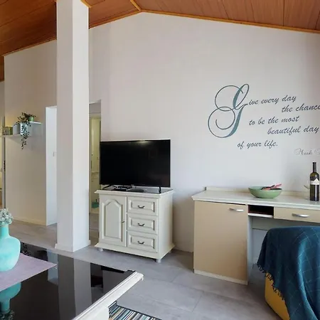Casa Bionda Cittanova Affittacamere